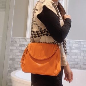 Leather bag